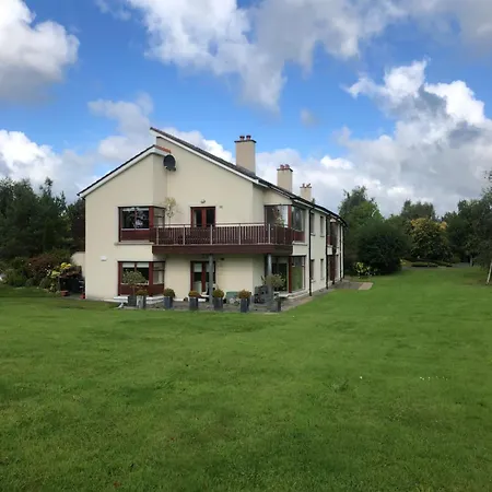 Druids Glen Spacious Private Double With En-suite