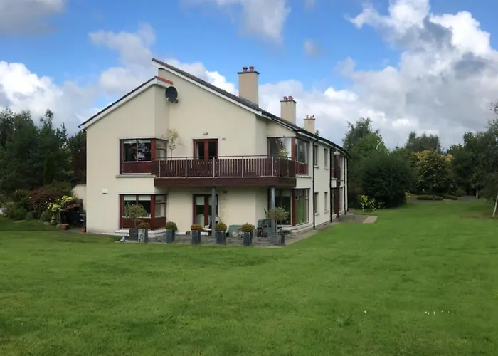 Private In Beside Druids Glen